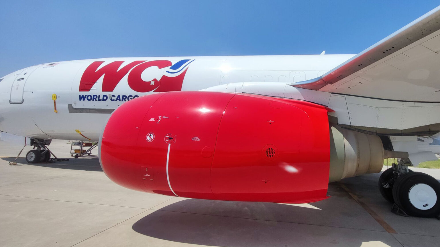 world-cargo-airlines-takes-delivery-of-highest-capacity-freighter